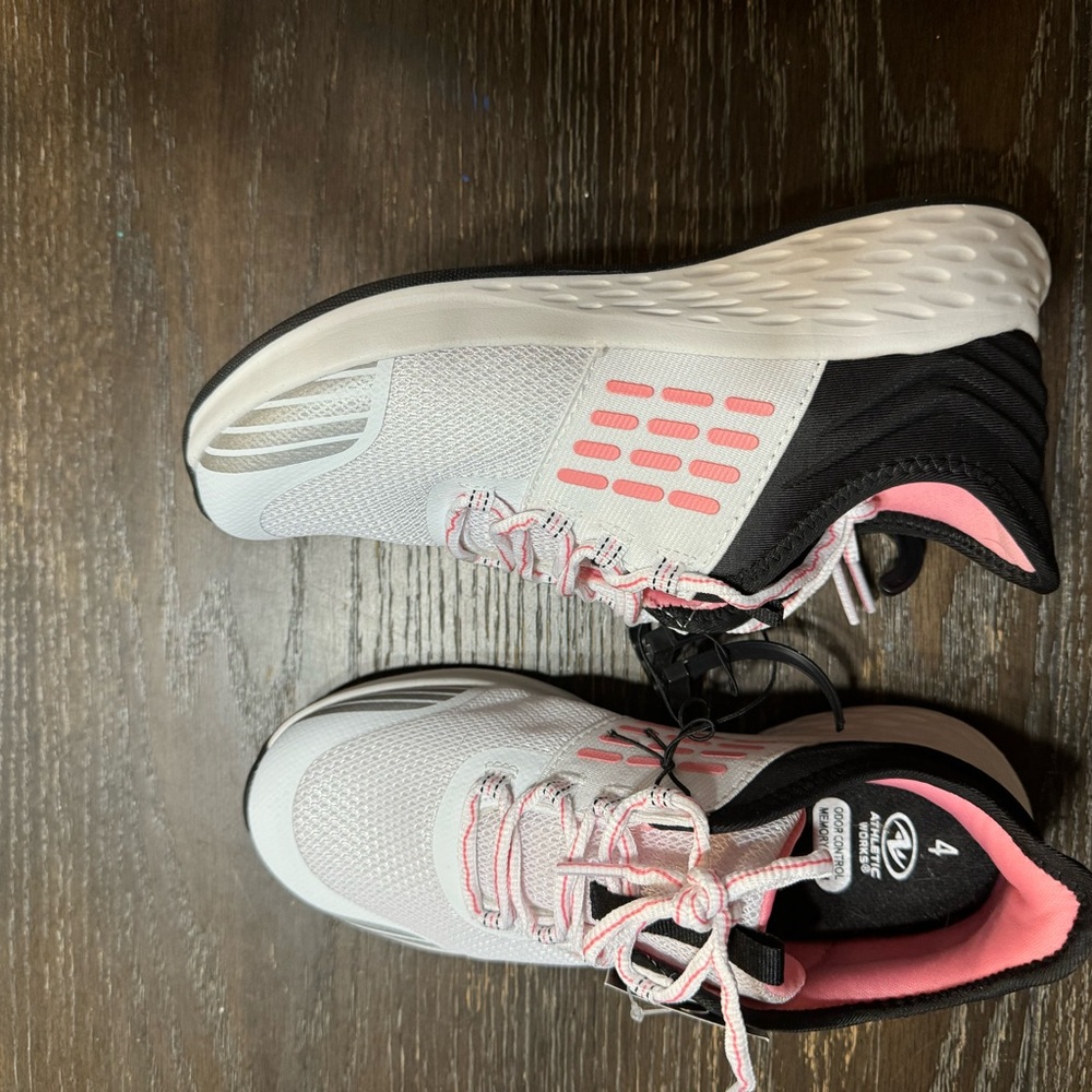 Tennis shoes - new with tags